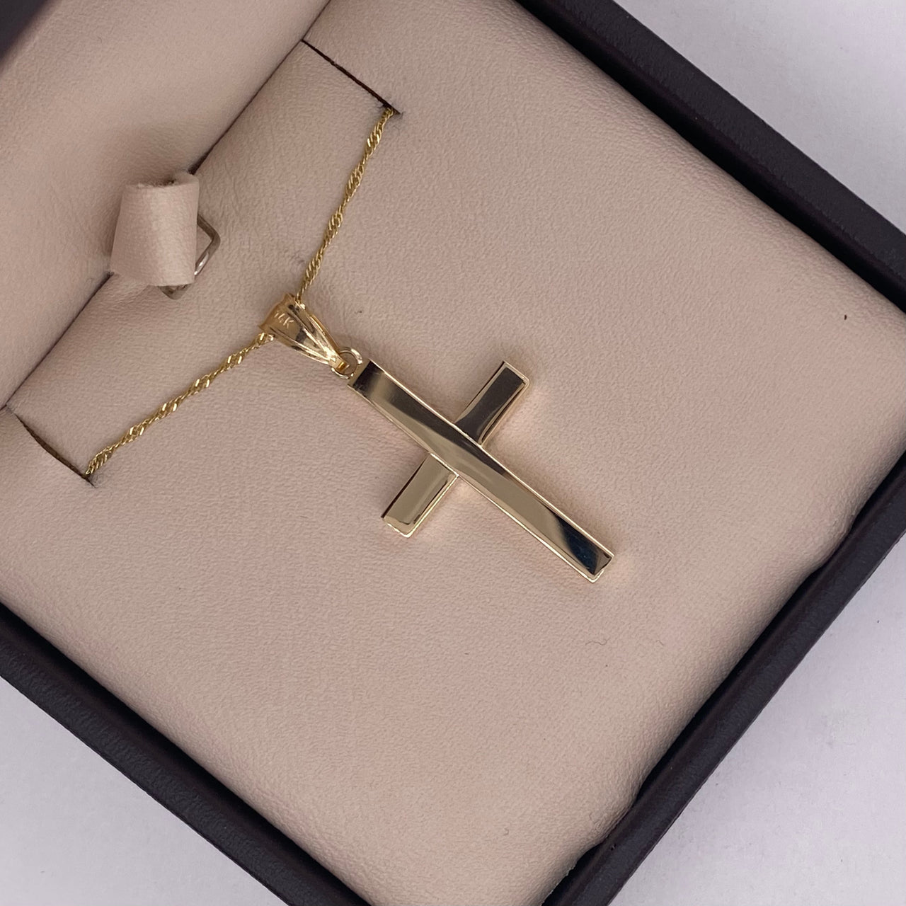 Cruz Oro 14k - Lisa 3.3 cm