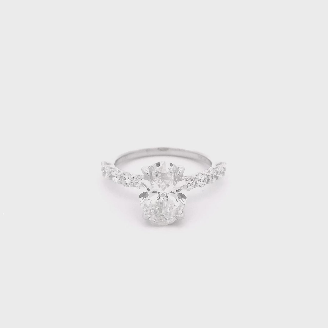 Anillo Oro Blanco 14k - 2.65 CTW Diamante de Laboratorio IGI