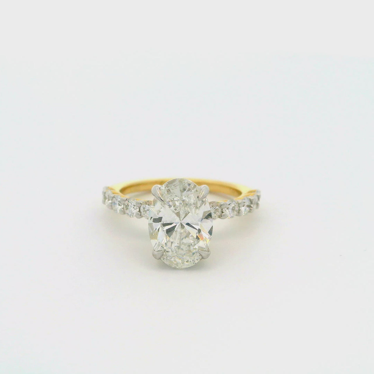 Anillo Oro 14k - 2.65 CTW Diamante de Laboratorio IGI
