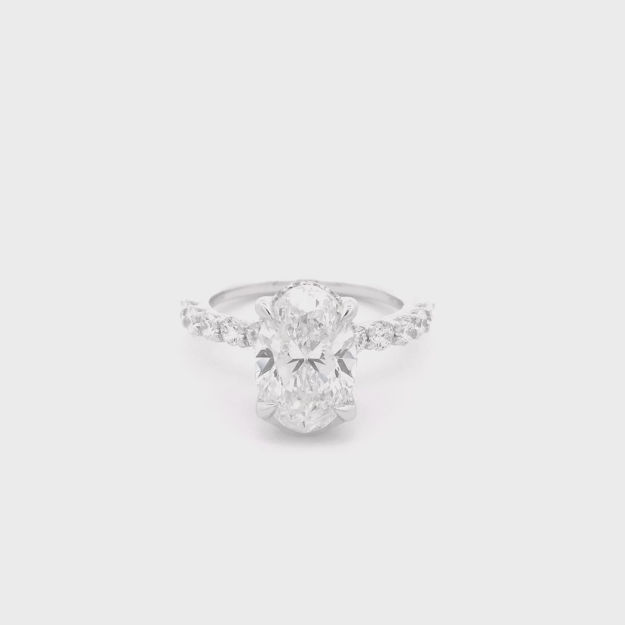 Anillo Oro Blanco 14k - 3.75 CTW Diamante de Laboratorio IGI