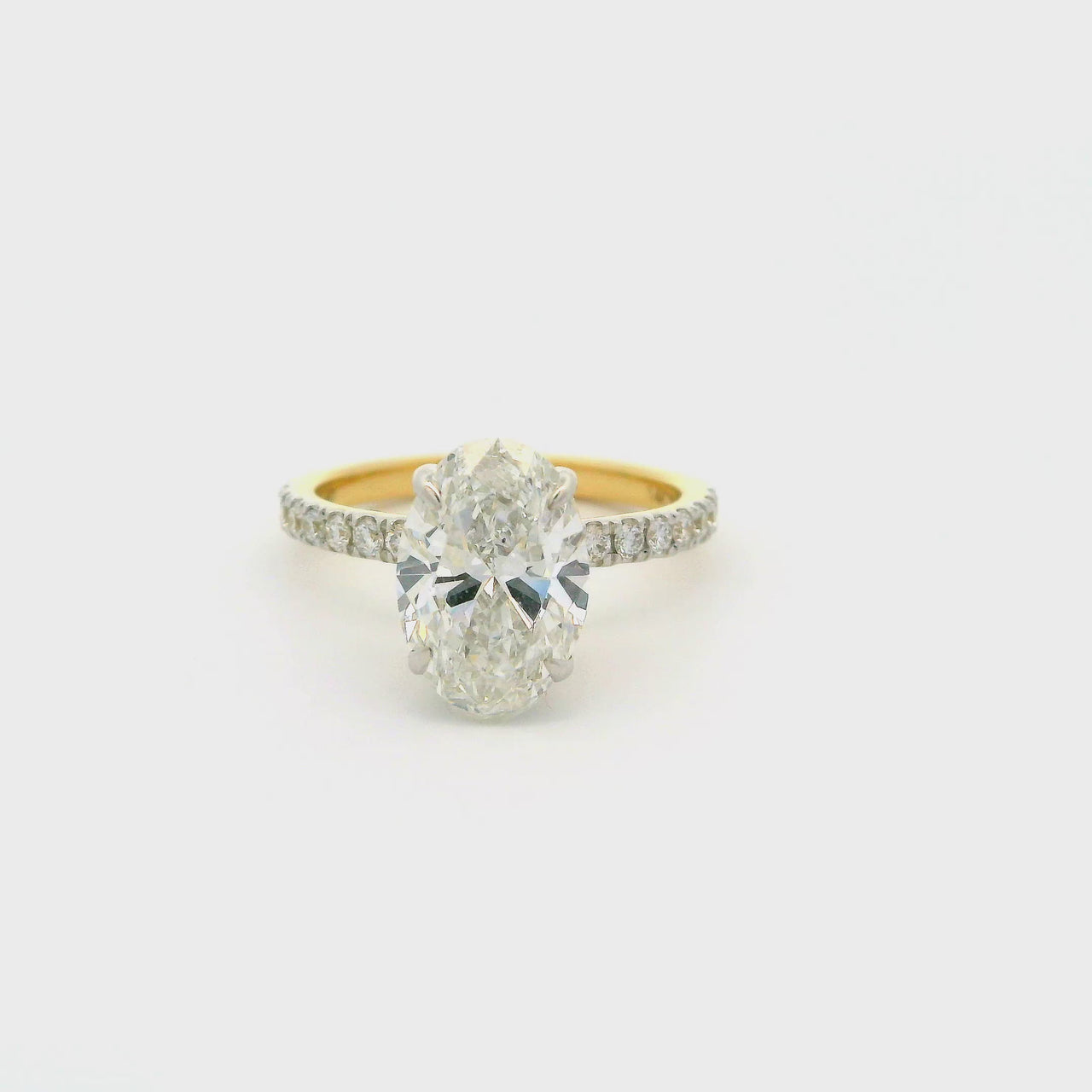 Anillo Oro 14k - 2.35 CTW Diamante de Laboratorio IGI
