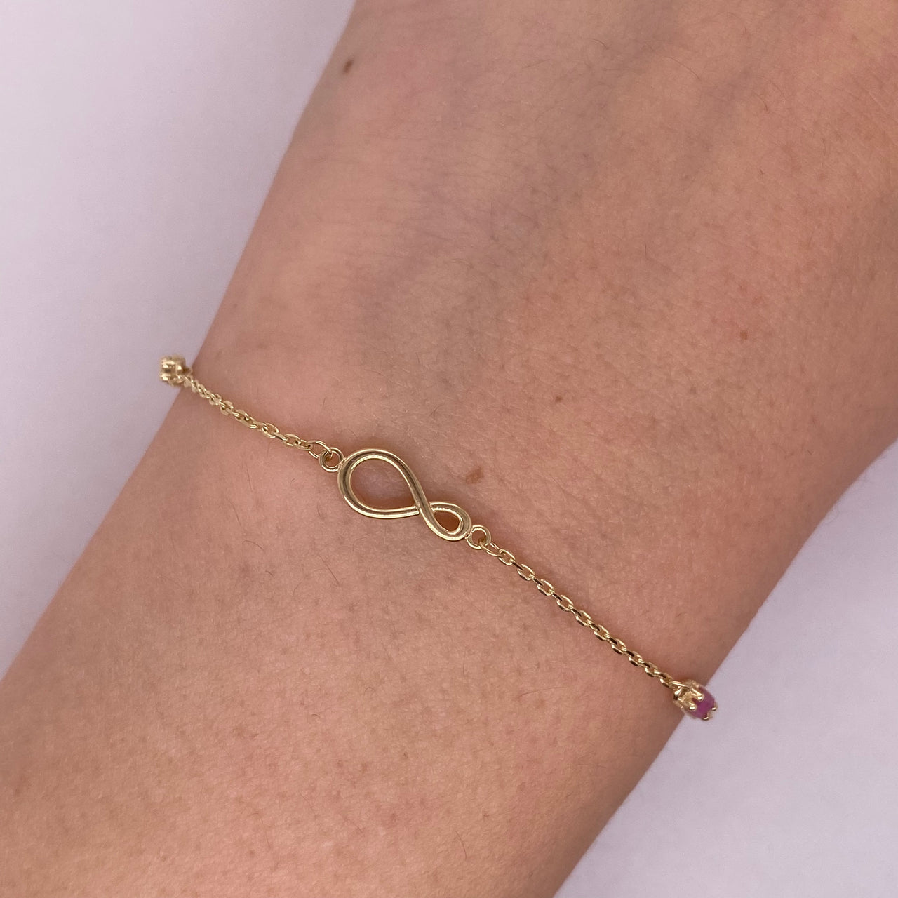 Pulsera Oro 10k - Zirconias de Colores con Infintitos, Largo 18 cm