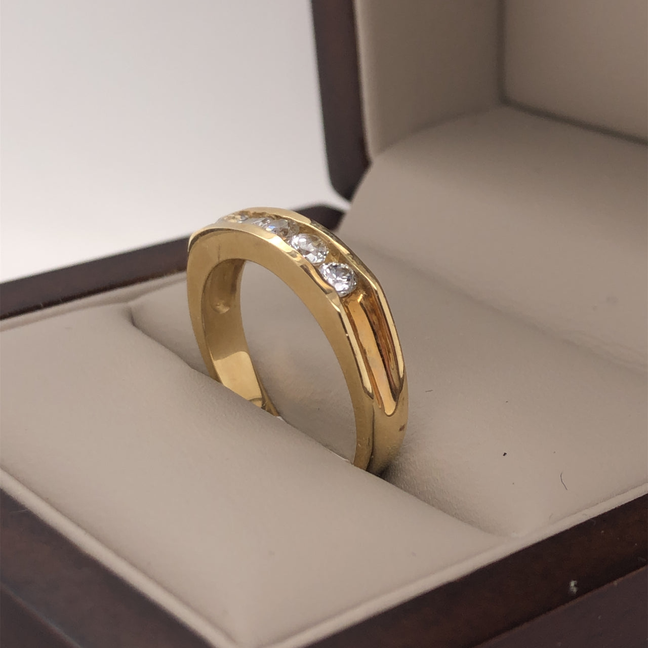 Churumbela Oro 14k, Estilo Canal Zirconias 3 mm