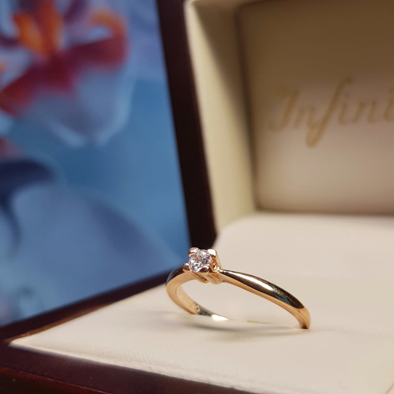 Anillo Solitario Oro Rosa 14k, Zirconia 3 mm - Infiniti Joyas