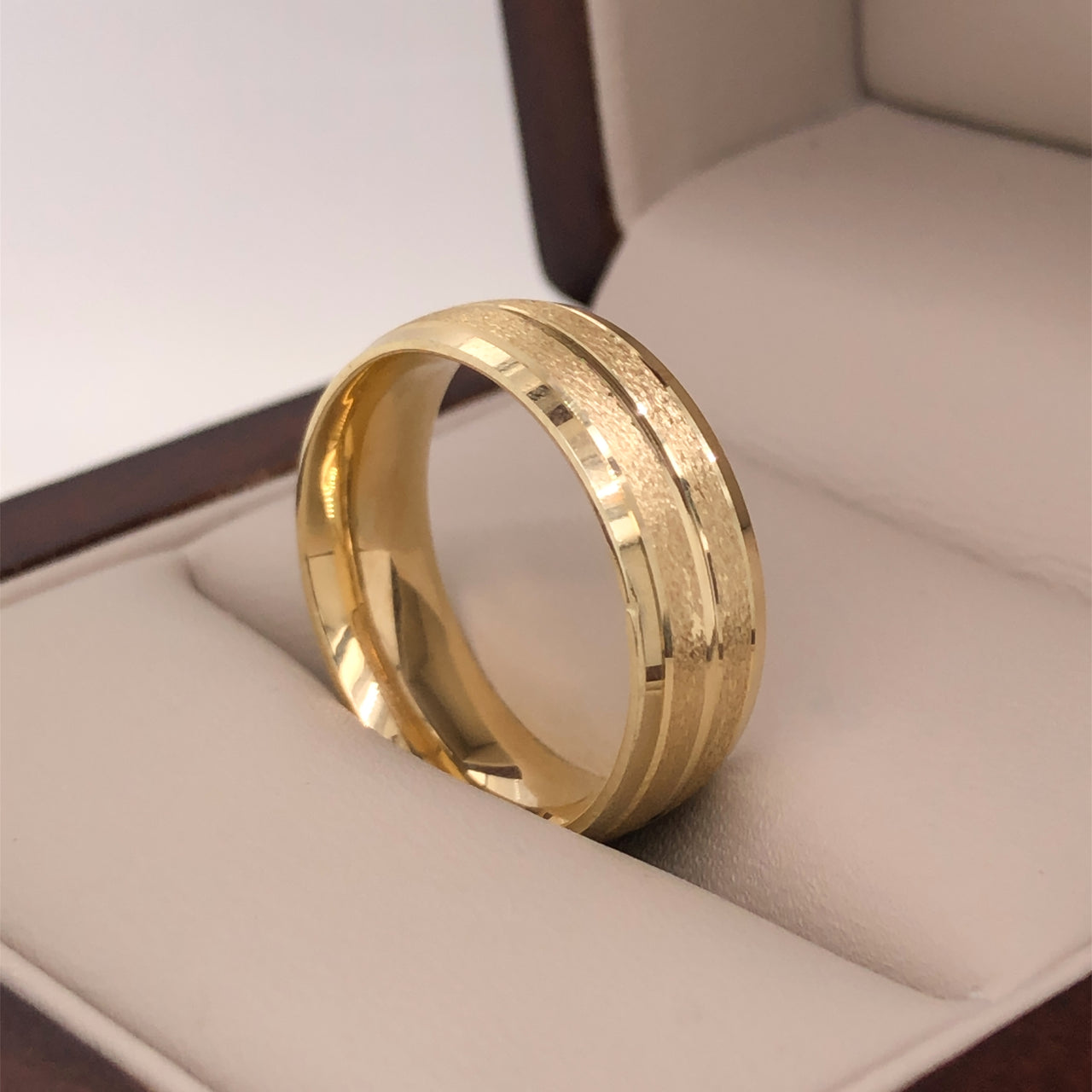 Argolla Oro Amarillo 14k - Acabado Liso Diamantado, Ancho 6 mm