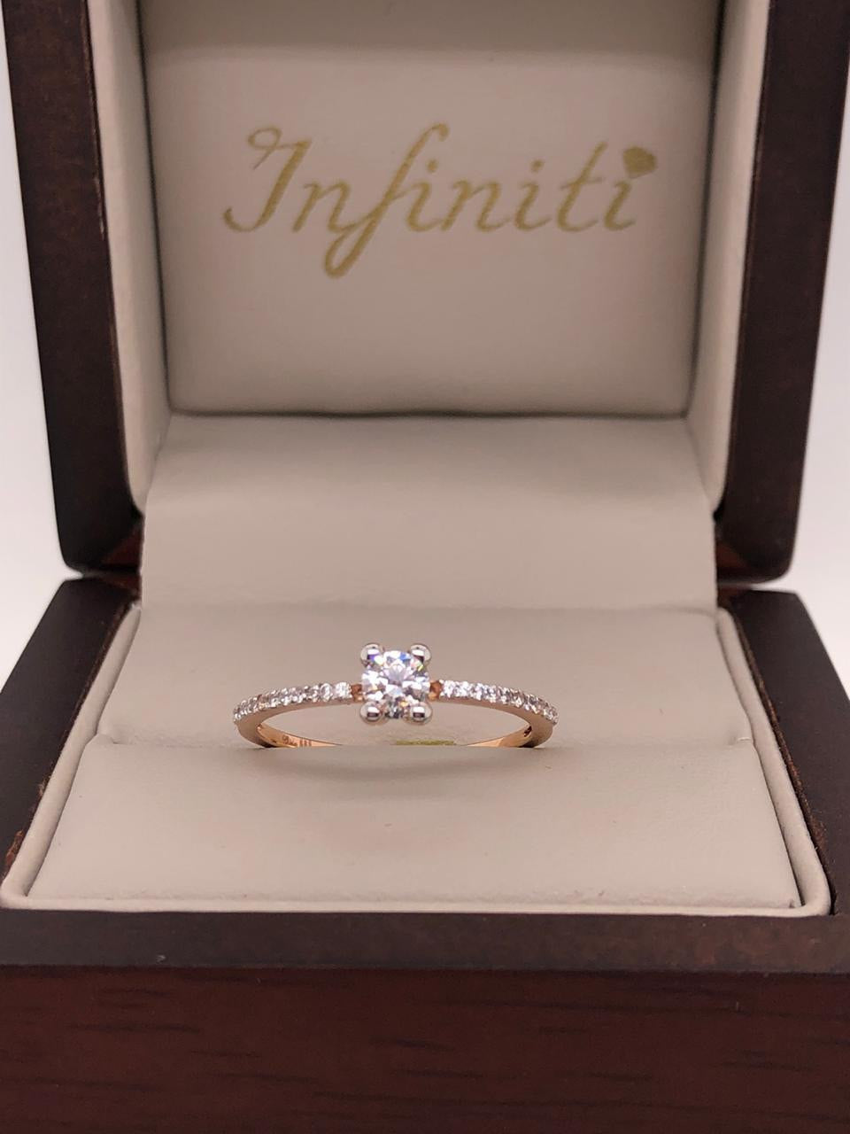 Anillo Oro Rosa 14k, Pavé Zirconia Central 3.50 mm - Infiniti Joyas