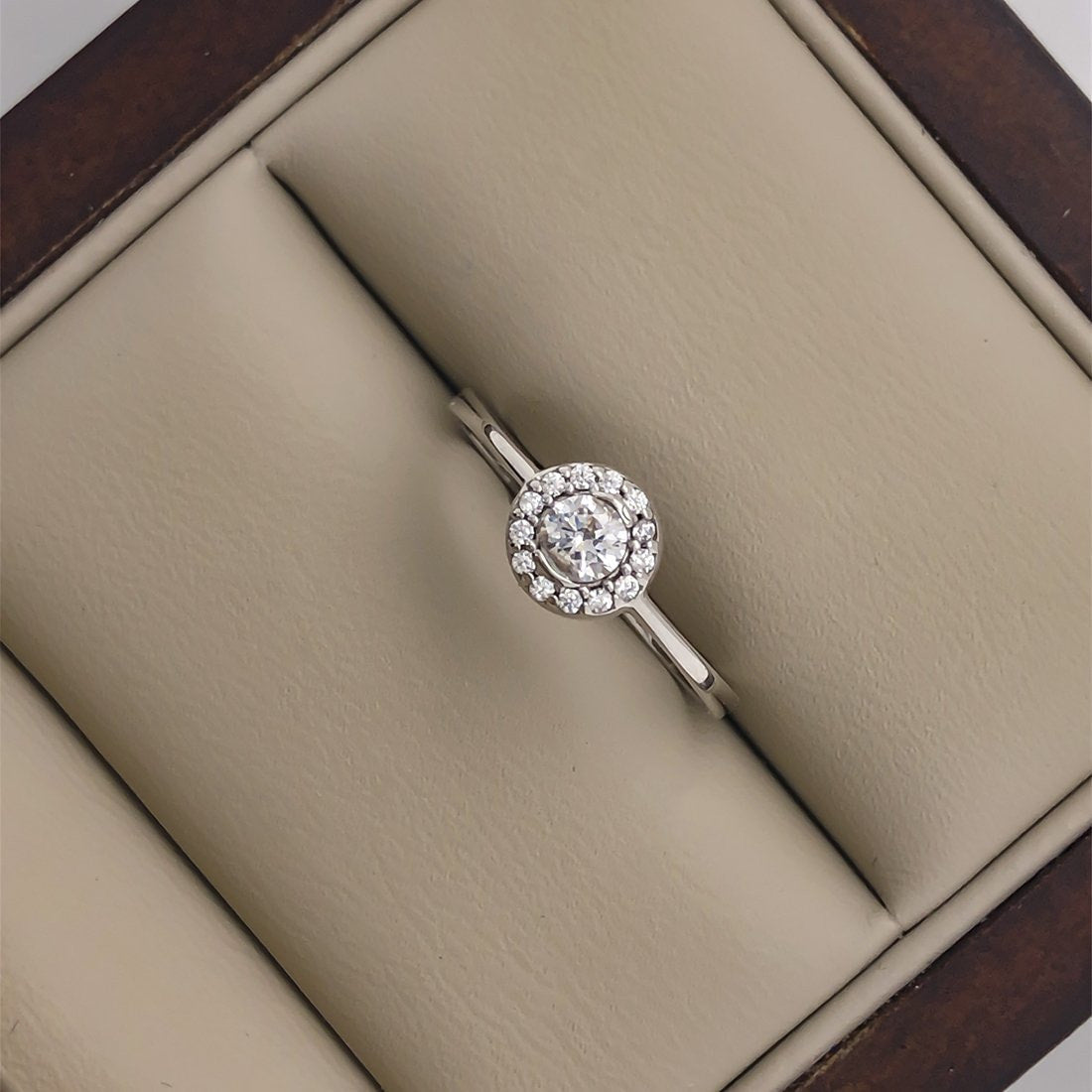 Anillo Oro Blanco 14k, Halo Zirconia 3.50 mm - Infiniti Joyas