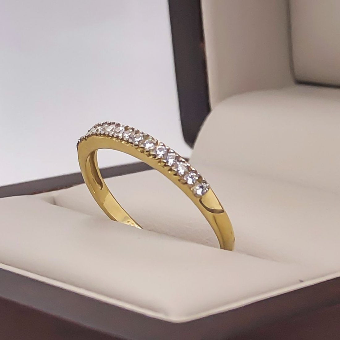Churumbela Oro 10k con Zirconias de 1 mm - Infiniti Joyas