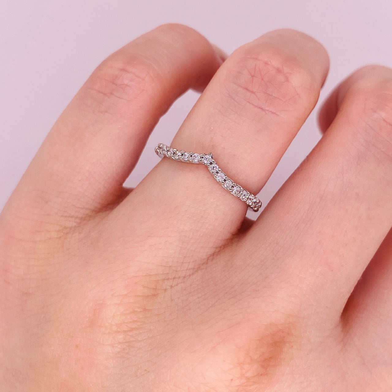 Churumbela Oro Blanco 14k - Forma V con Zirconia 1.50 mm