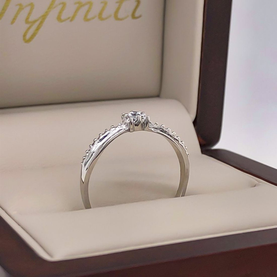 Anillo Oro Blanco 10k, Solitario Zirconia 2.25 mm - Infiniti Joyas