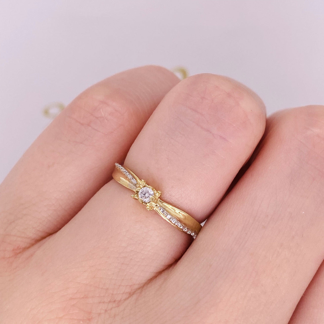 Anillo Oro 10k - Solitario  Zirconia 2 mm