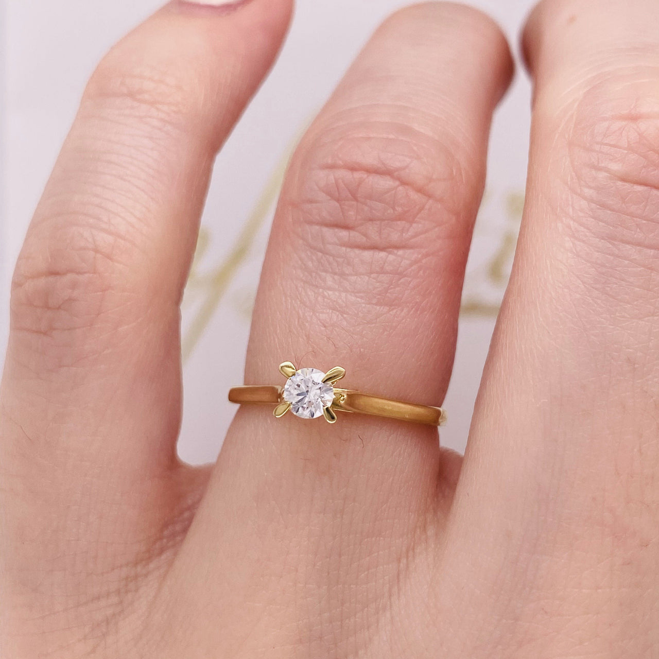 Anillo Oro 10k, Solitario con Zirconia 3.5 mm - Infiniti Joyas