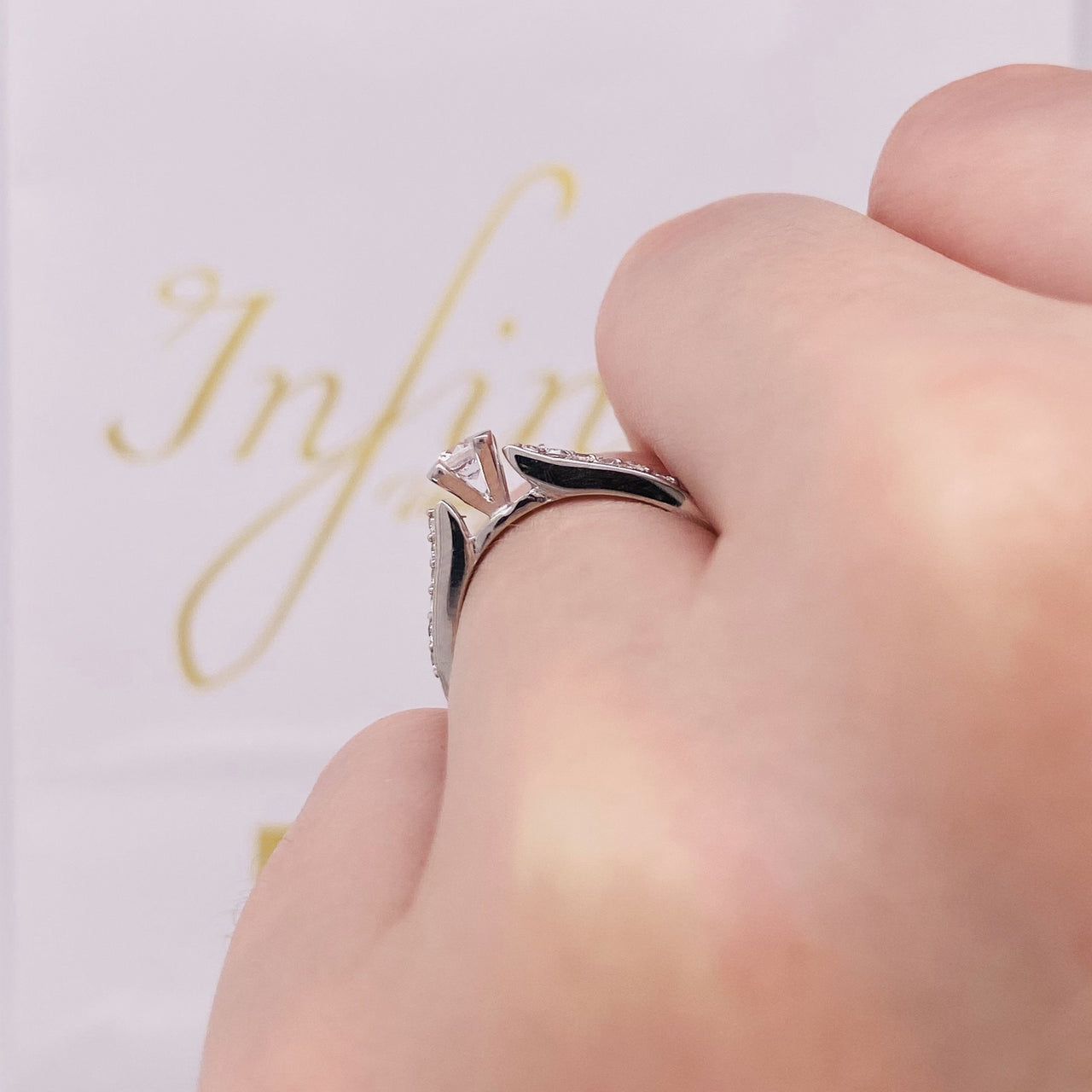 Anillo Oro Blanco 10k, Zirconia 3.25 mm - Infiniti Joyas