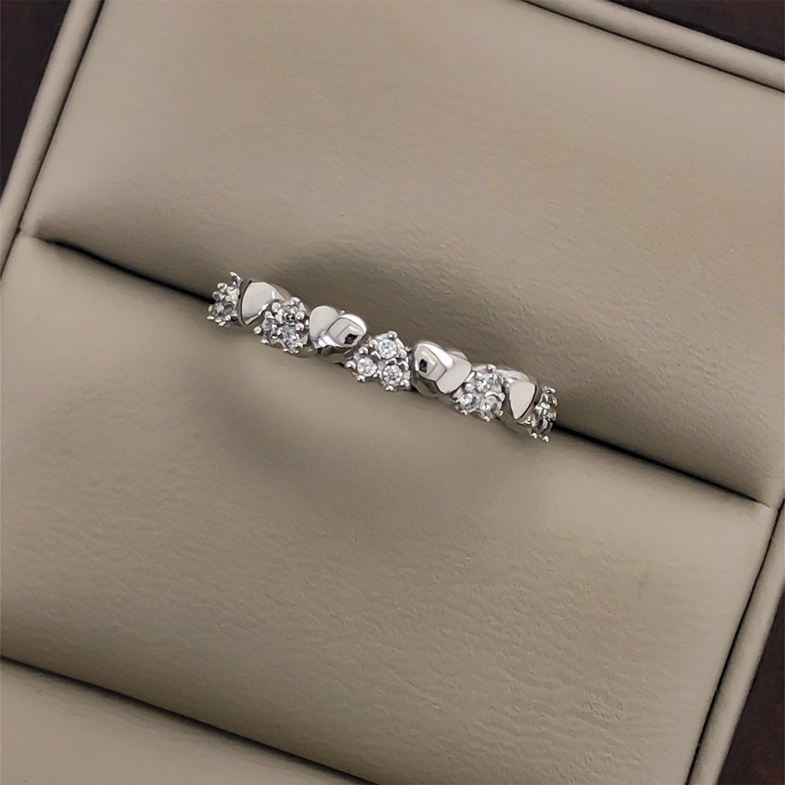 Churumbela Oro Blanco 10k, Corazones con Zirconias 1 mm - Infiniti Joyas