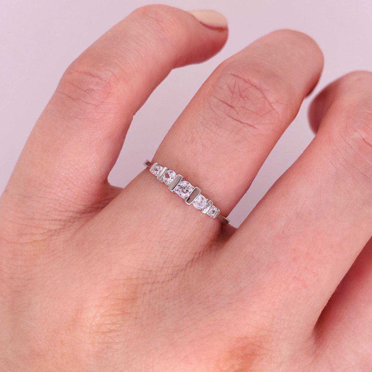 Churumbela Oro Blanco 10k, Modelo 5 Piedras de Zirconia