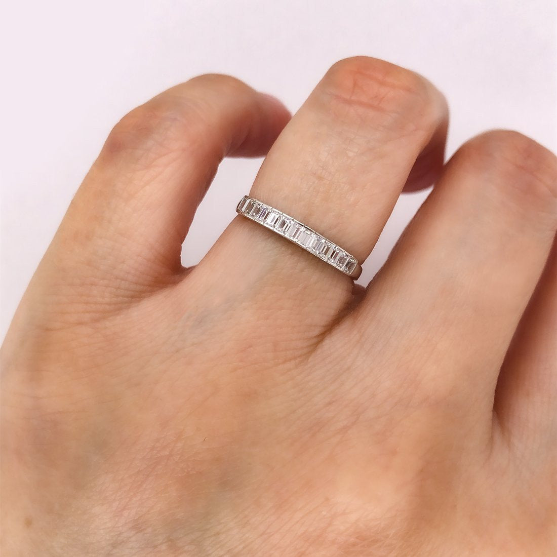 Churumbela Oro Blanco 10k, Canal de Baguettes Zirconia - Infiniti Joyas