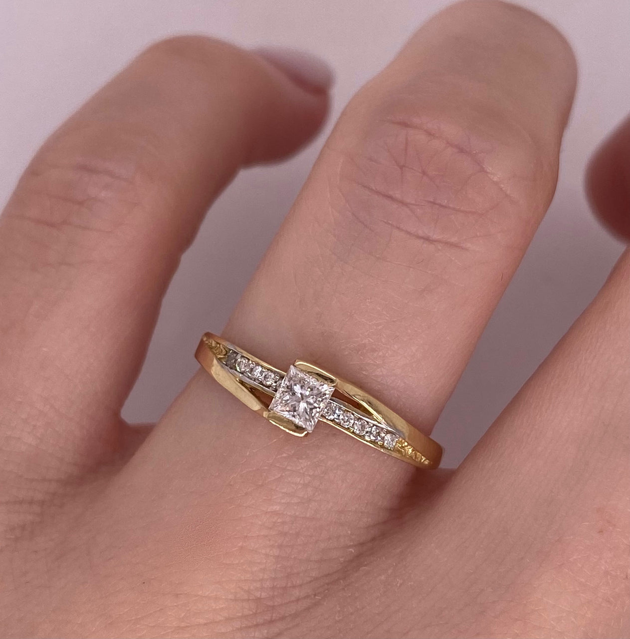 Anillo Oro 14k - Diamante Natural Princess 0.28 CTW