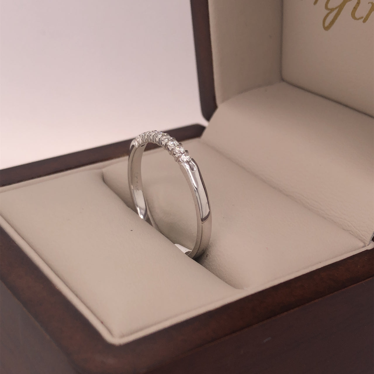 Churumbela Oro Blanco 14k - Diamantes Naturales Totales 0.15 CTW