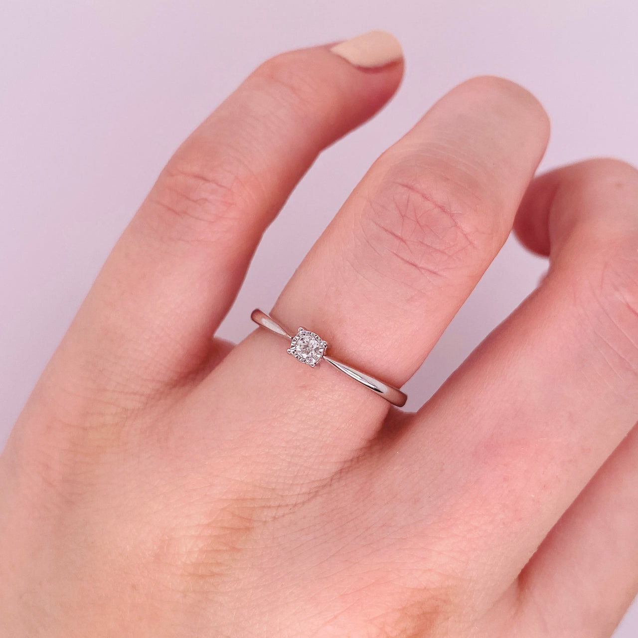 Anillo Oro Blanco 14k - Diamante Natural de 0.05 CT