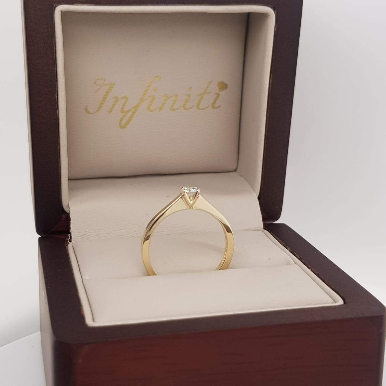 Anillo Solitario Oro 14k, Diamante de 15 Puntos - Infiniti Joyas