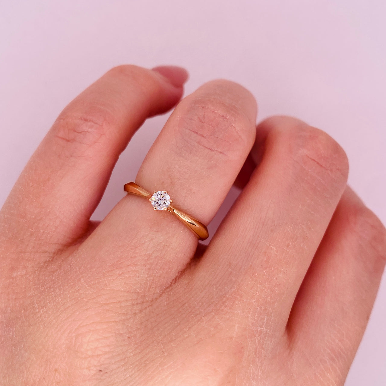 Anillo Oro Rosa 14k - Diamante Natural de 0.10 CT