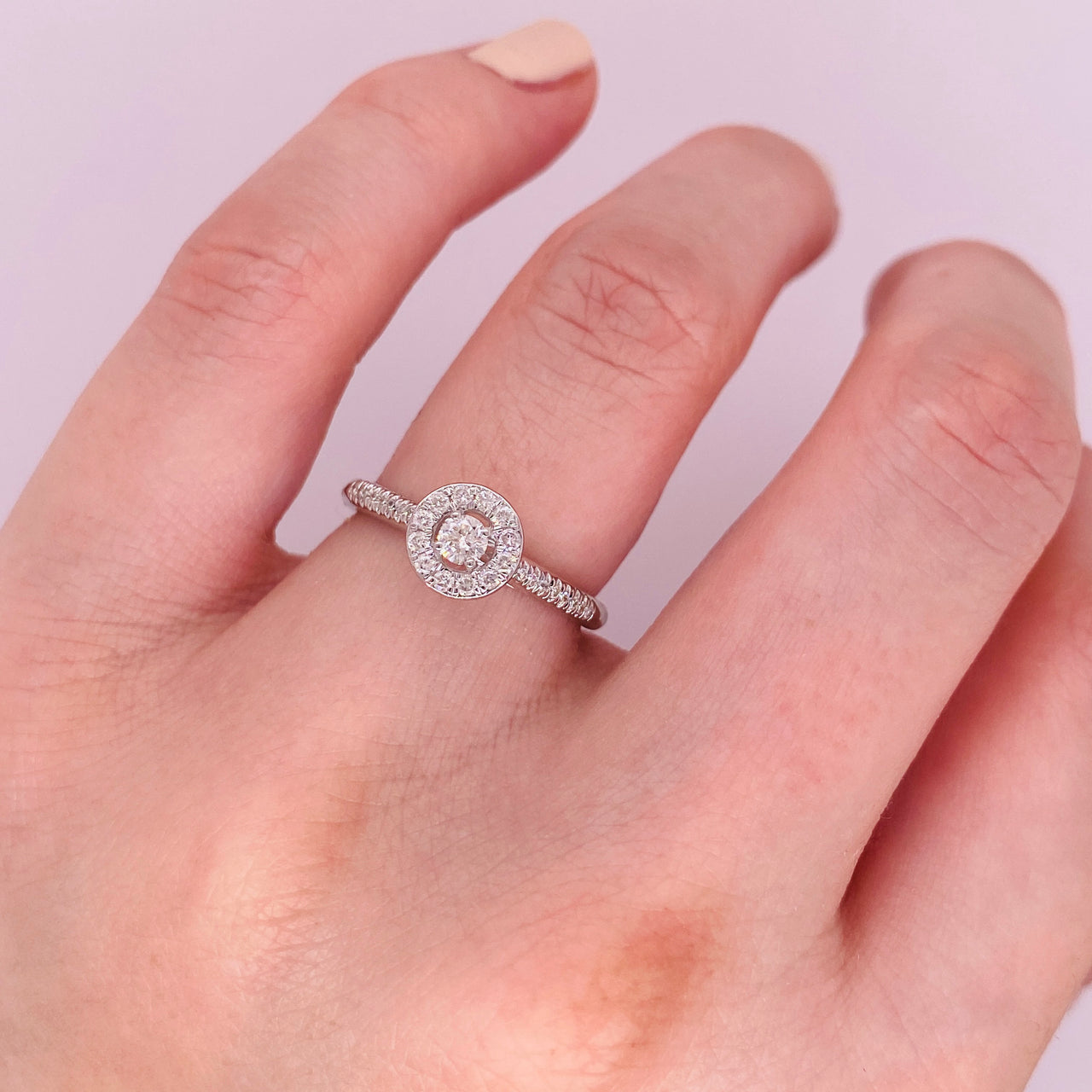 Anillo Oro Blanco 14k - Halo con Diamante Natural 0.25 CTW