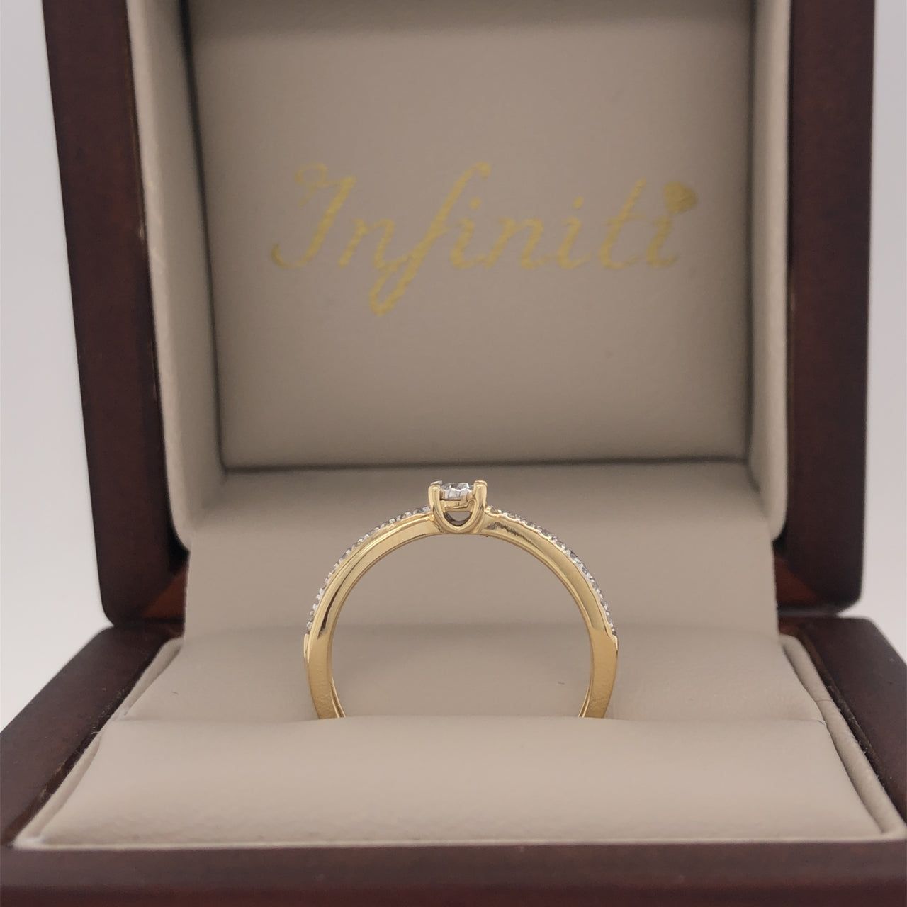 Anillo Oro 14k - Pavé con Diamante Natural 0.12 CTW