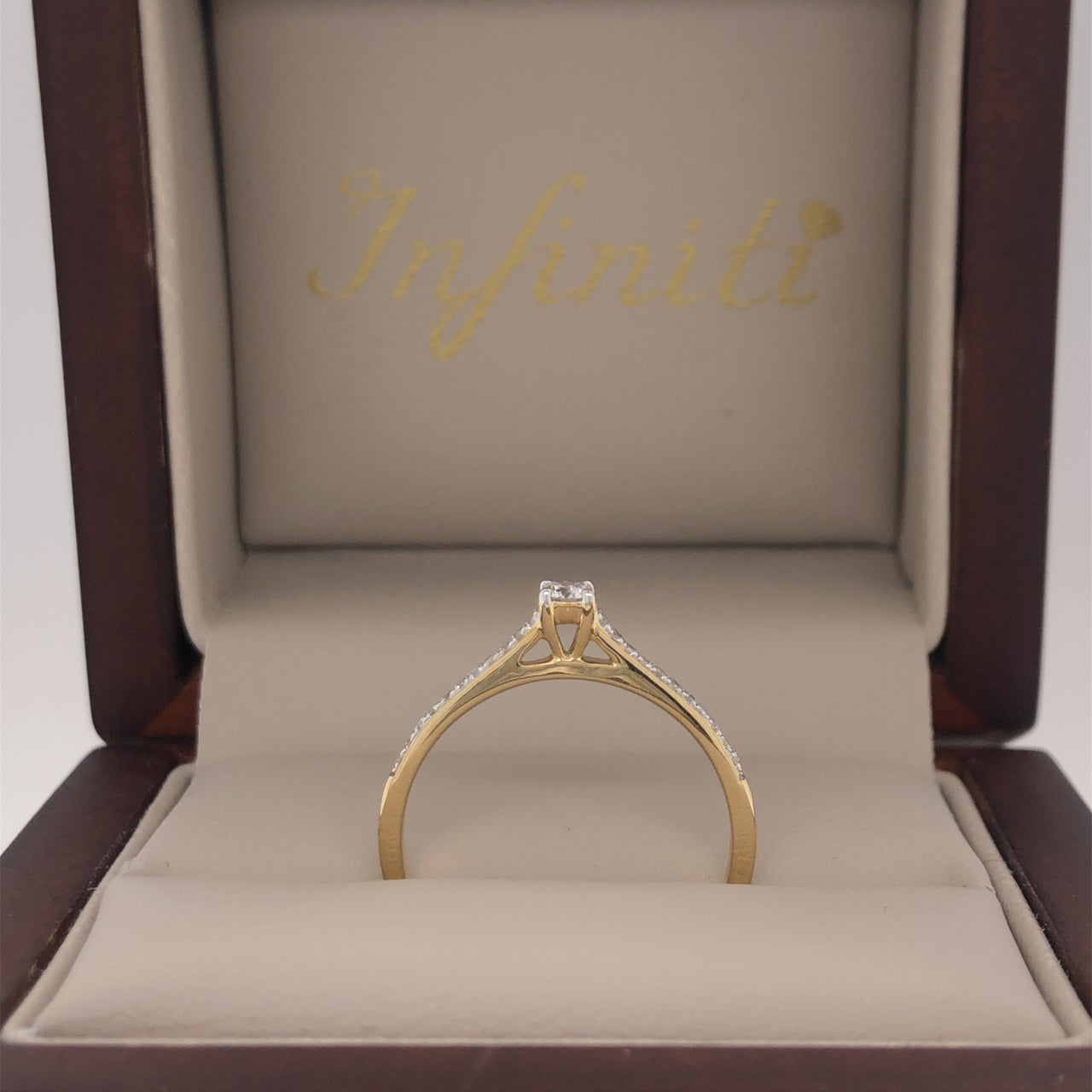 Anillo Oro 14k - Pavé Diamante Natural con 0.15 CTW