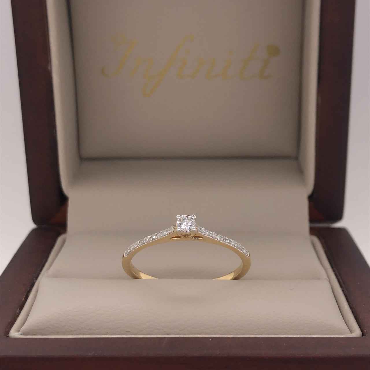 Anillo Oro 14k - Pavé Diamante Natural con 0.15 CTW