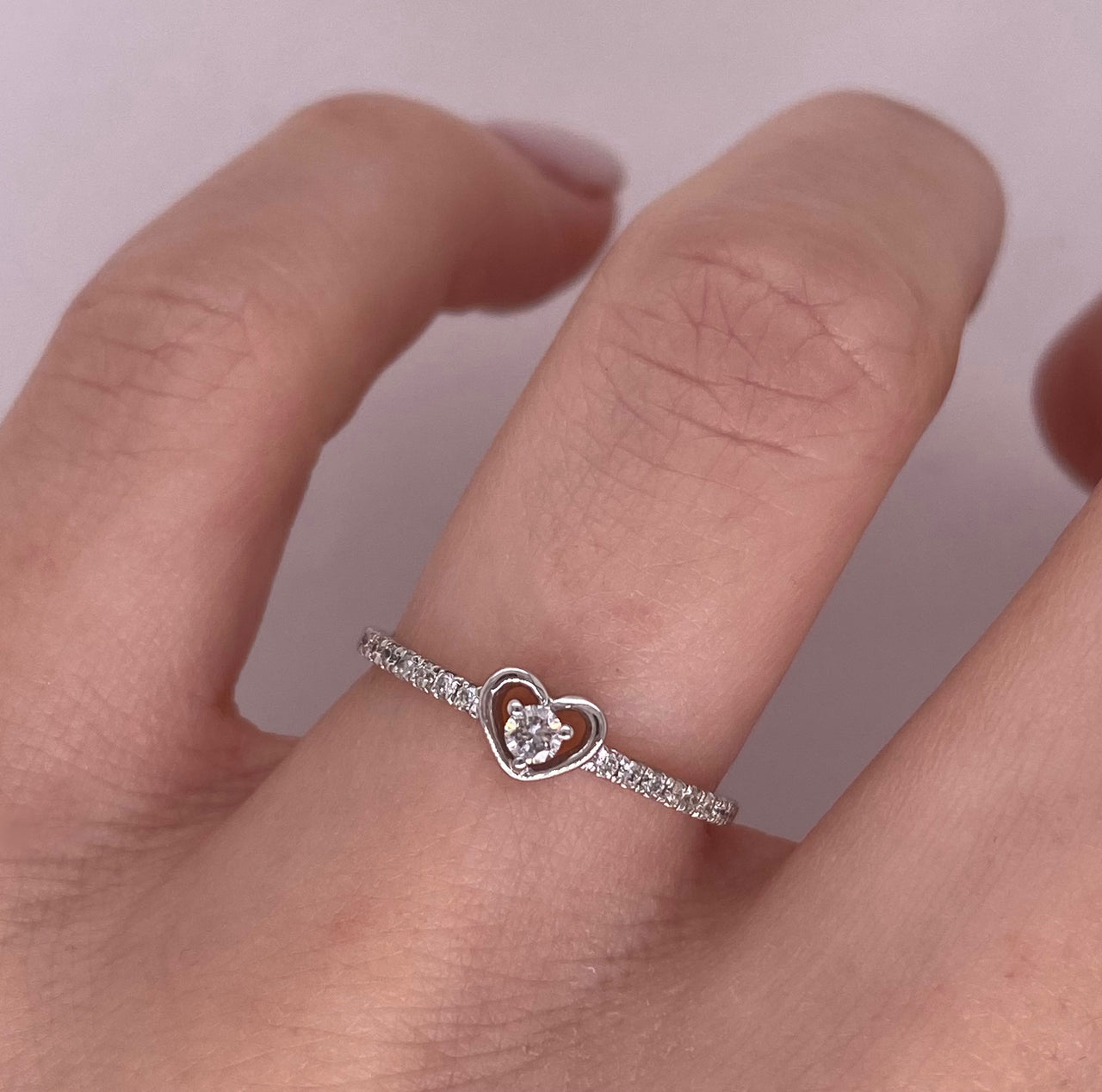 Anillo Oro Blanco 14k - Corazón Diamante Natural 0.14 CTW
