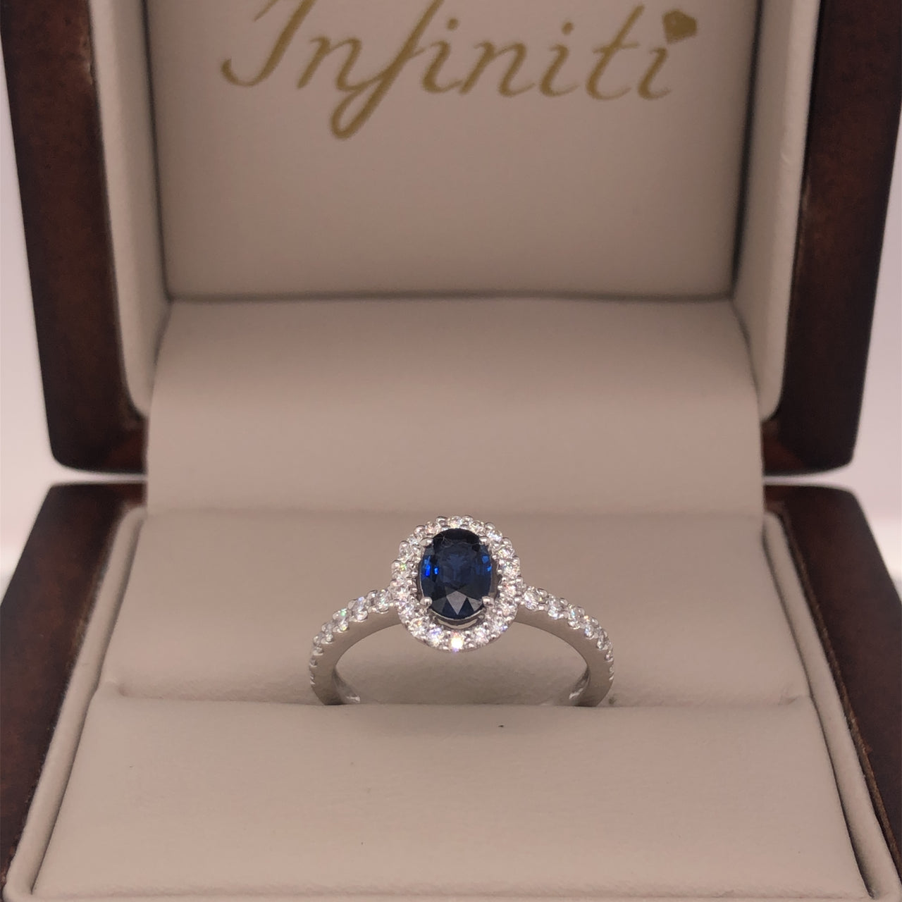 Anillo Oro Blanco 14k - Halo Zafiro con Diamante Natural 0.97 CTW