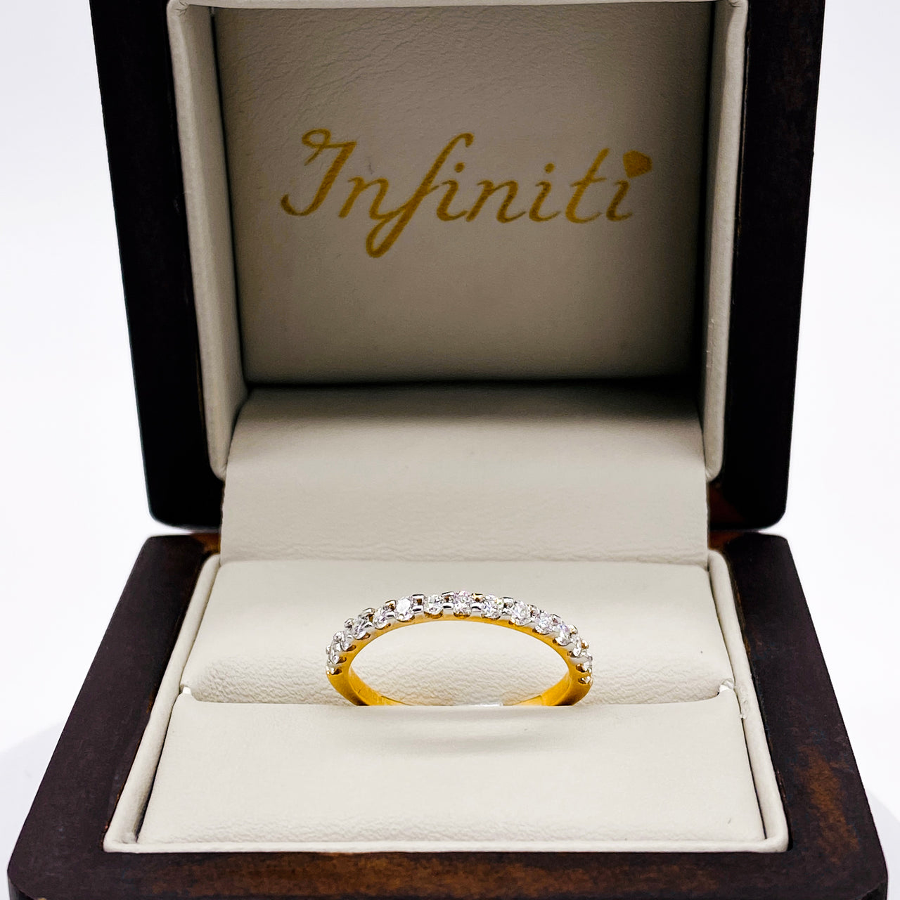Churumbela Oro 14k- Pavé Diamante Natural de 0.45 CTW