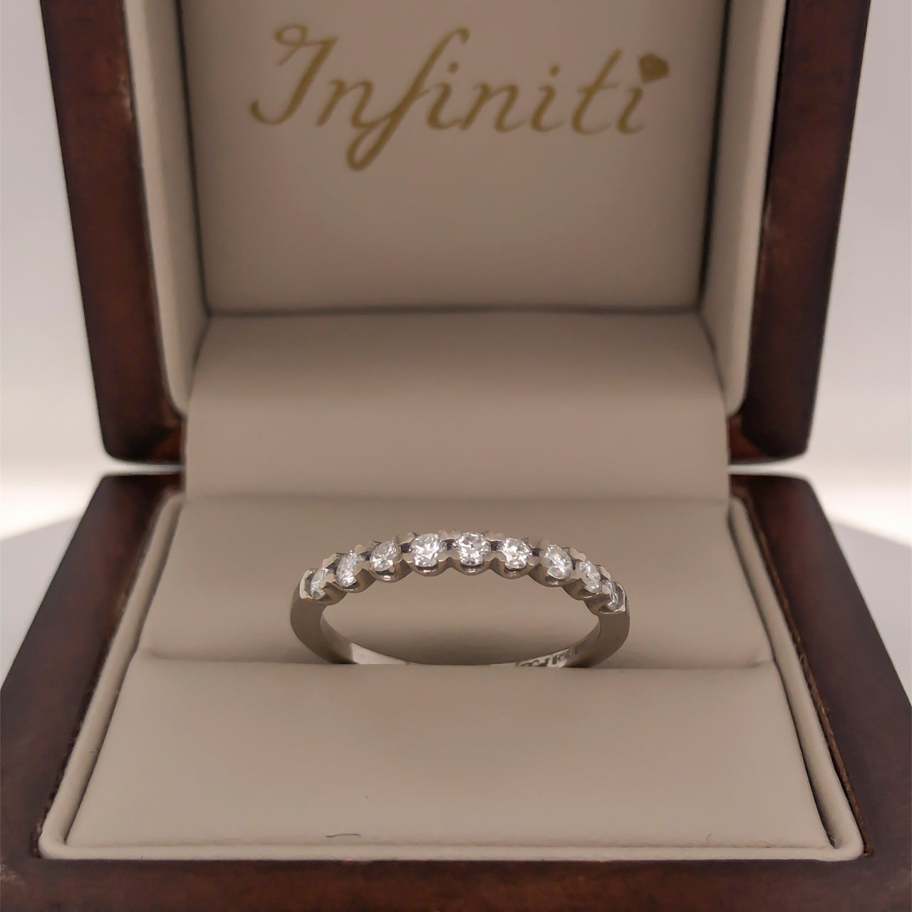 Churumbela Oro Blanco 14k - Pavé Diamantes de 45 Puntos Totales
