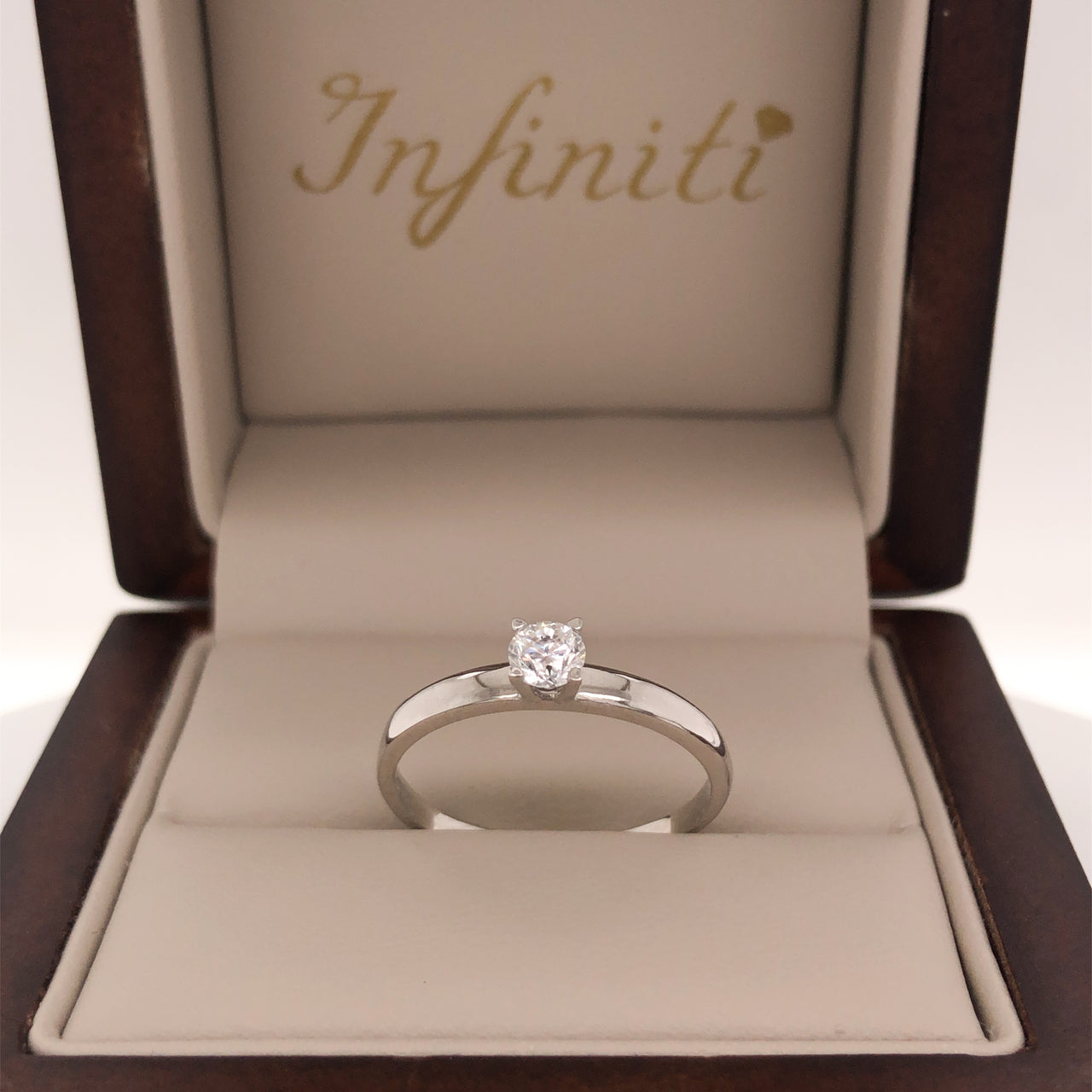 Anillo Solitario Oro Blanco 14k - Diamante Natural de 0.25 CT