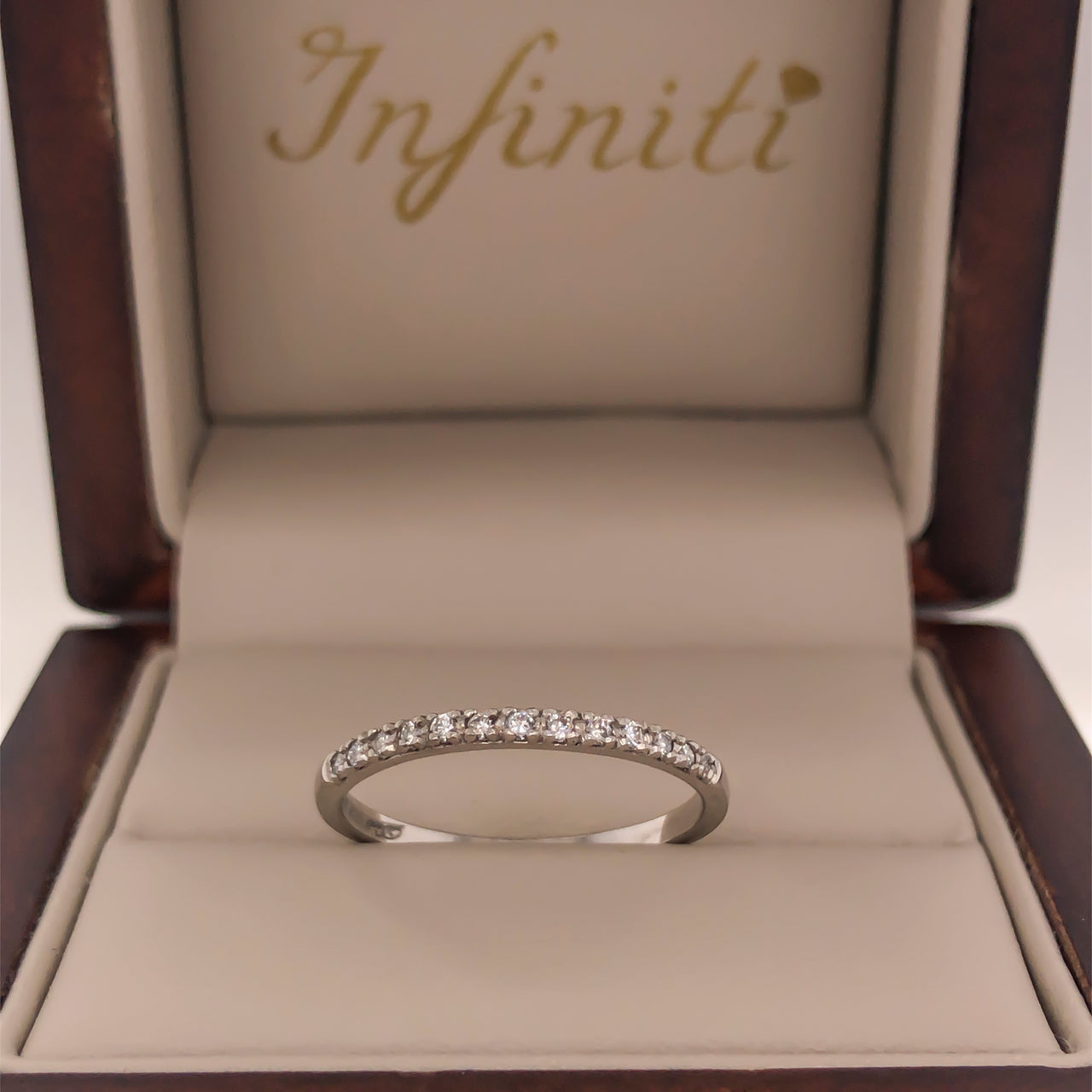 Churumbela Oro Blanco 14k - Pavé Diamantes de 13 Puntos Totales