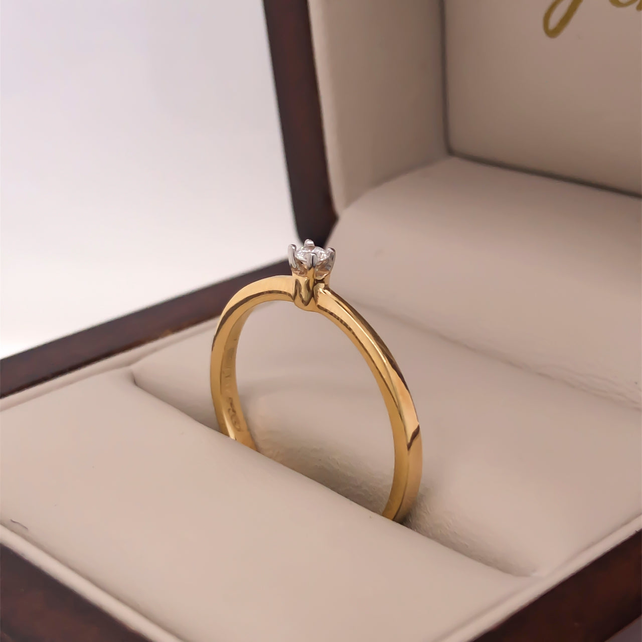 Anillo Solitario Oro 14k- Diamante Natural de 0.10 CT