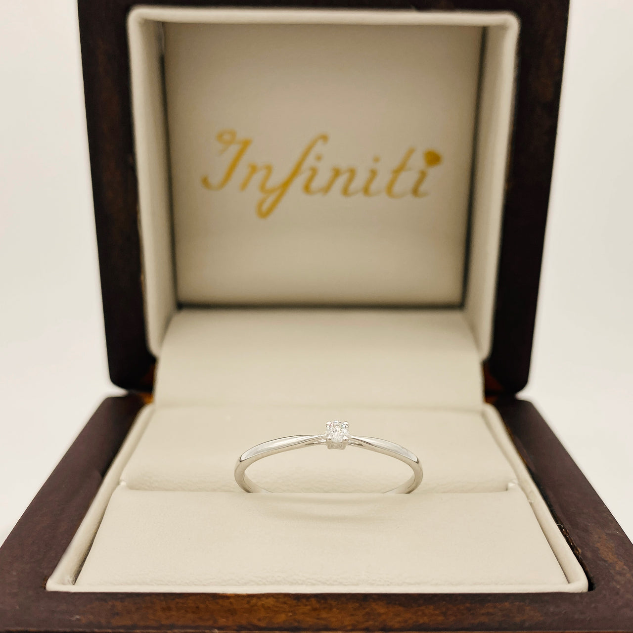 Anillo Oro Blanco 14k - Diamante Natural 0.045 CT