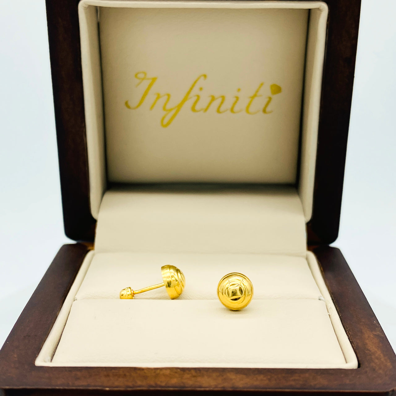 Broquel Diamantado 6 mm, Oro 18k