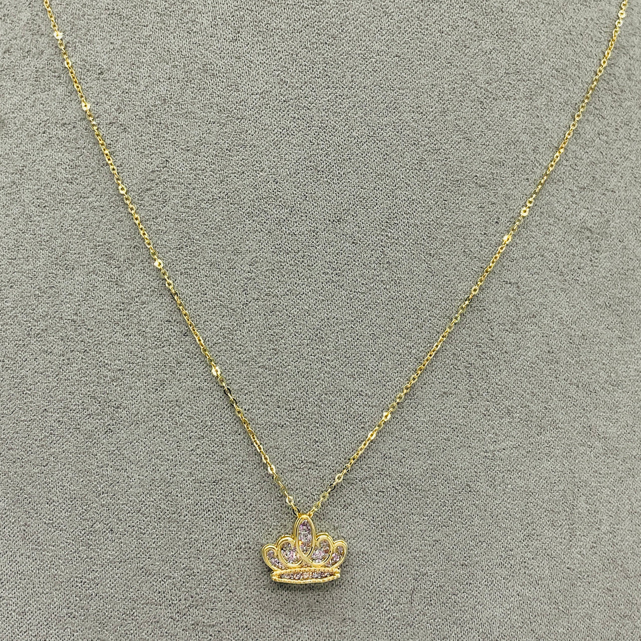 Gargantilla Oro 10k, con Dije de Corona con Zirconias, 45 cm Largo