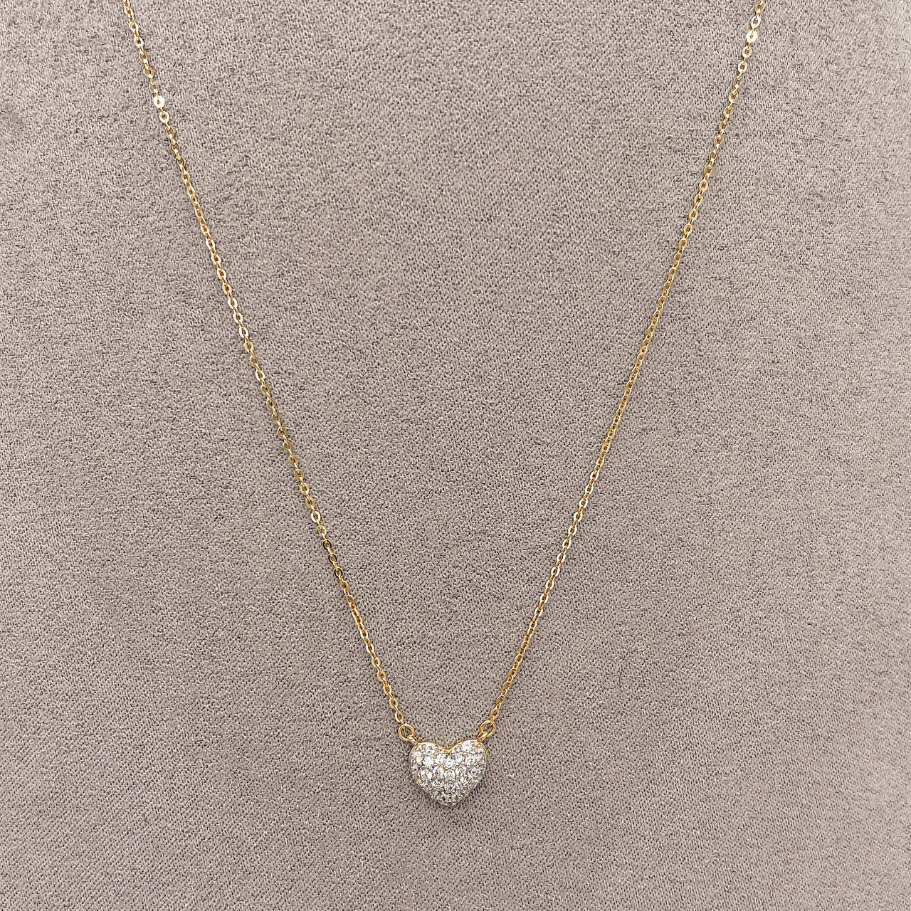 Gargantilla Oro 10k, con Dije de Corazón con Zirconias, 45 cm Largo