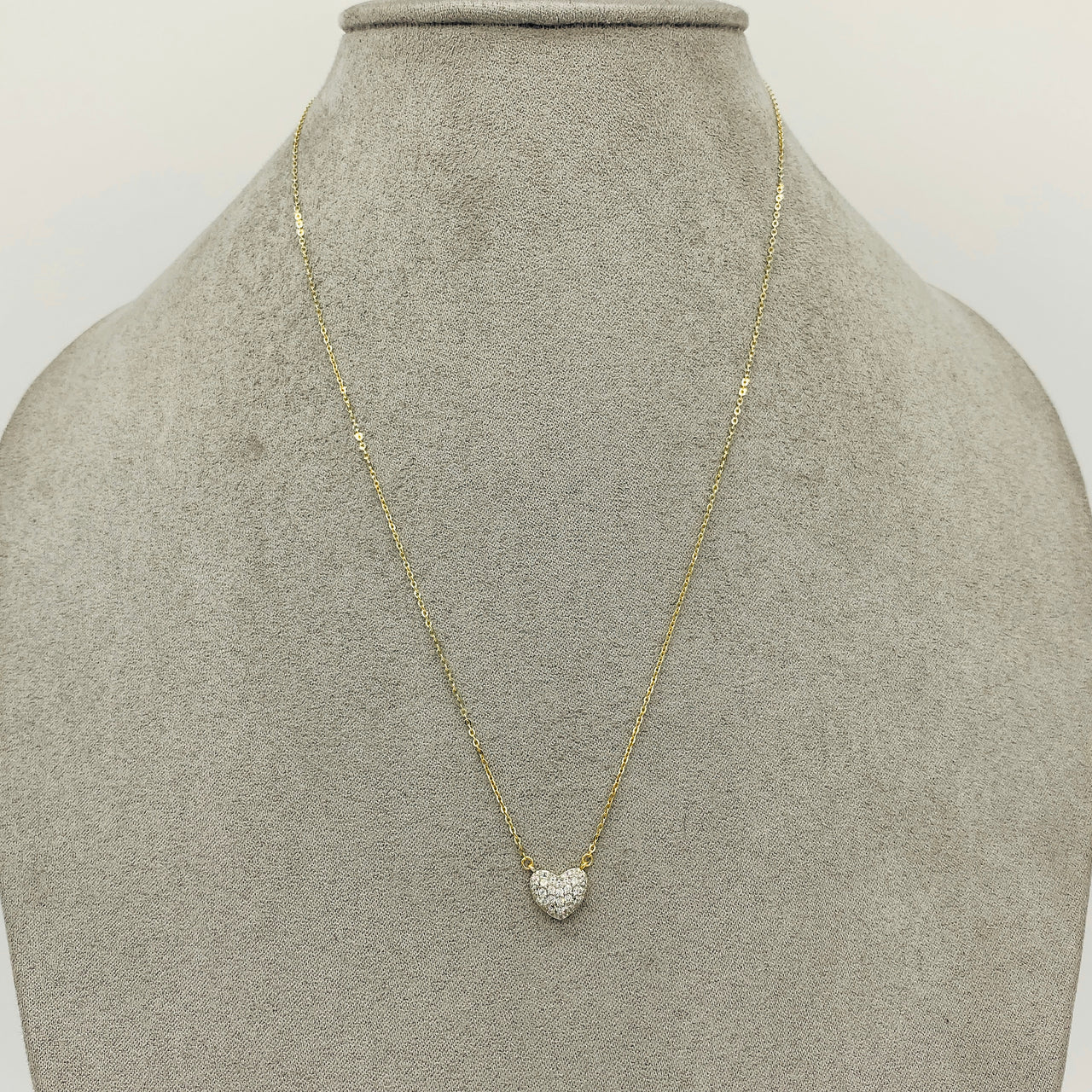 Gargantilla Oro 10k, con Dije de Corazón con Zirconias, 45 cm Largo