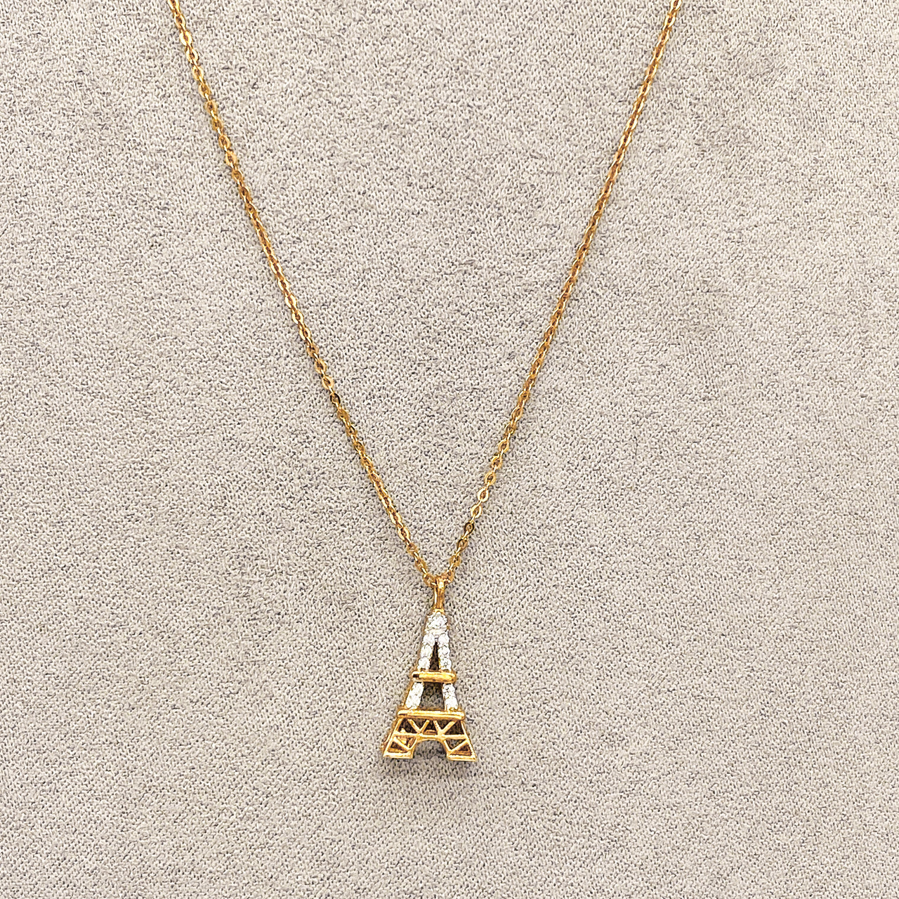 Gargantilla Oro 10k, con Dije Torre Eiffel con Zirconias, 45 cm Largo