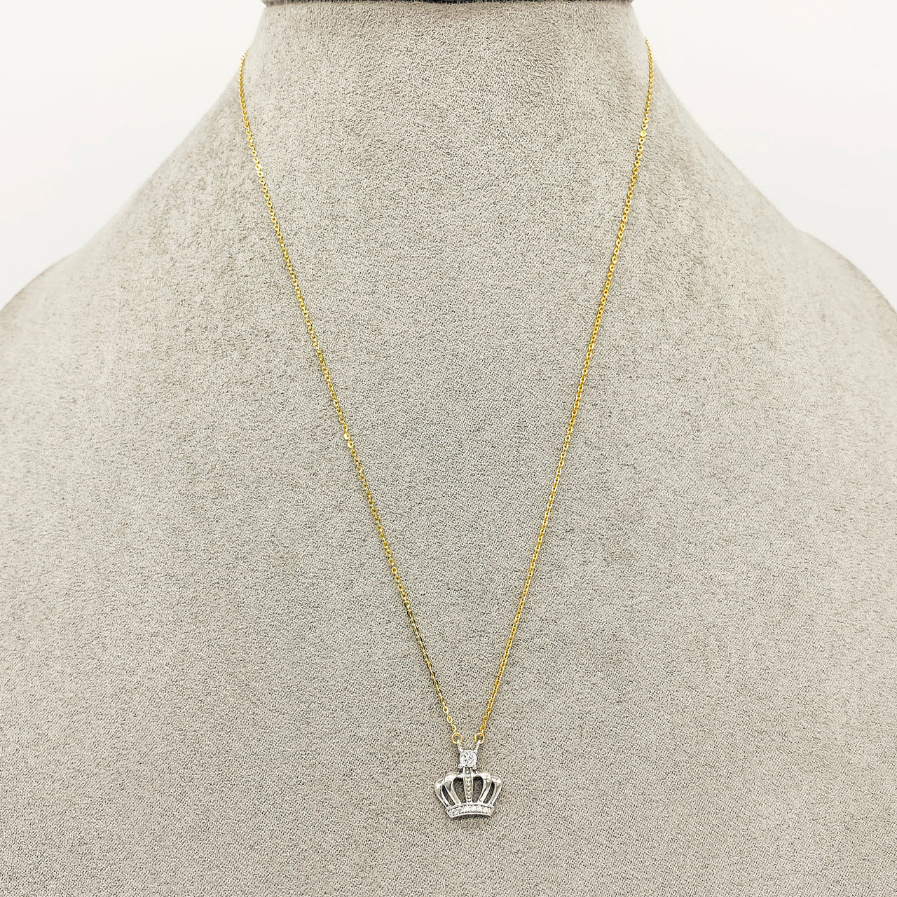 Gargantilla Oro Combinado 10k, Dije Corona y Zirconias, 45 cm Largo