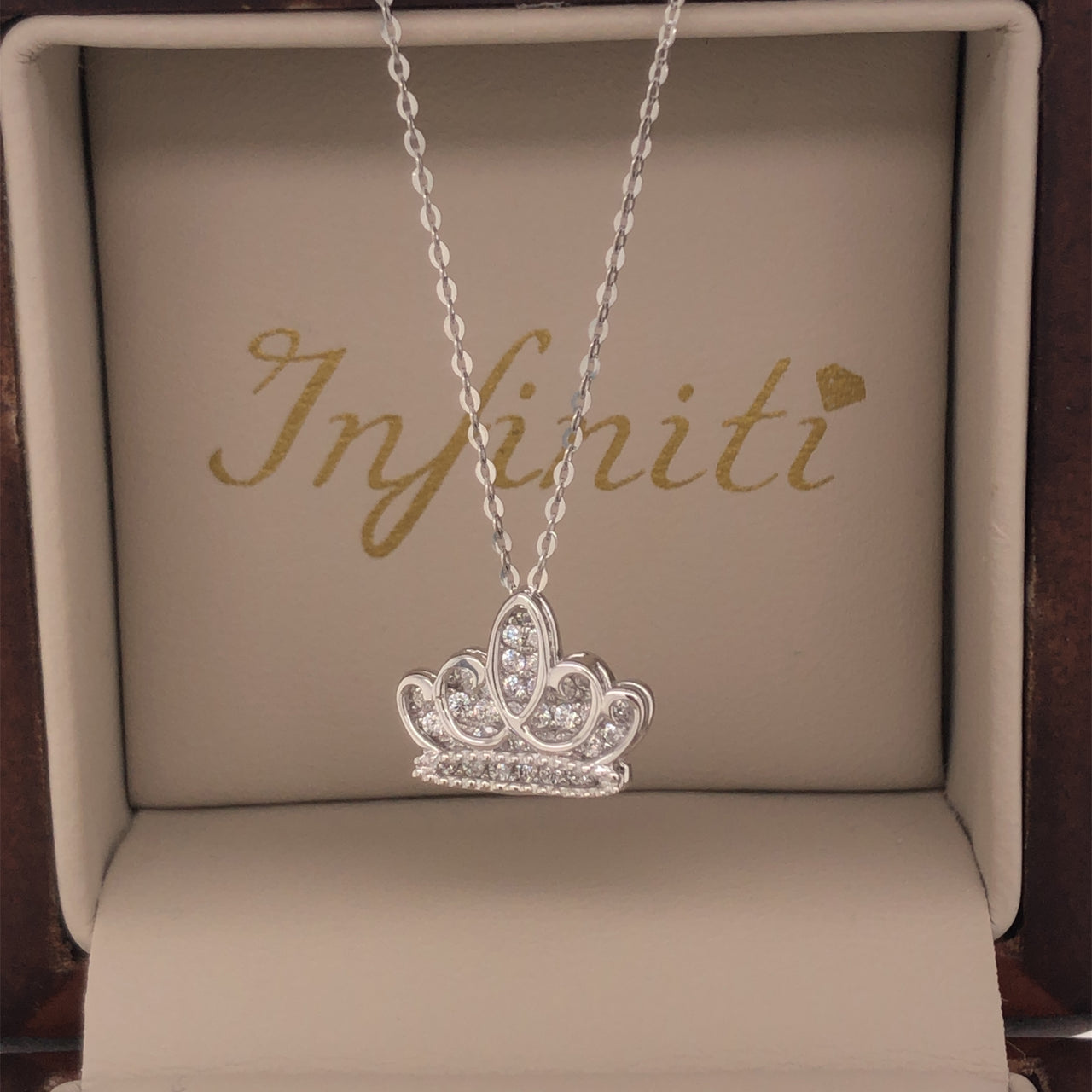 Gargantilla Oro Blanco 10k, Corona con Zirconias, Cadena 45 cm Largo