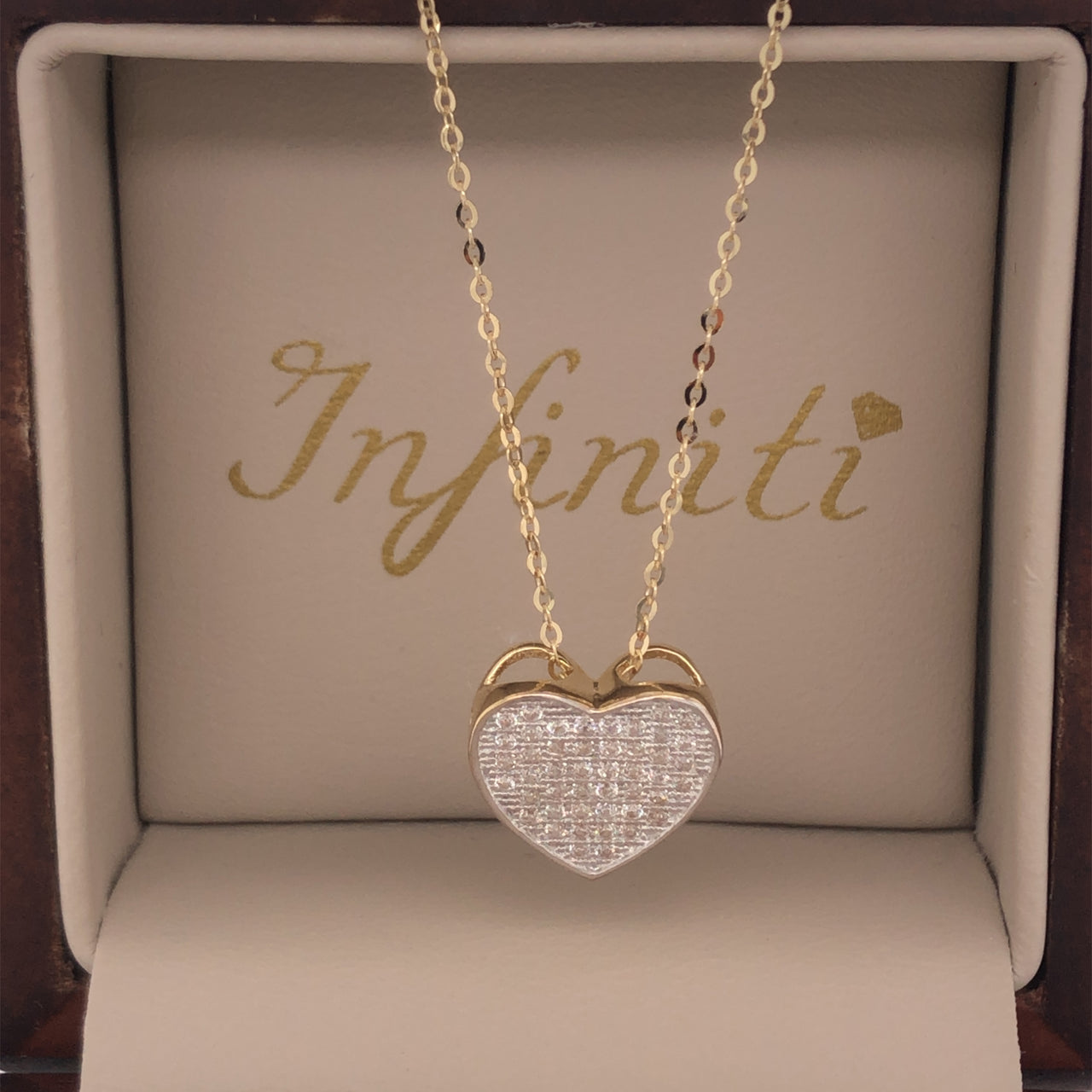 Gargantilla Oro 10k, Corazón con Zirconias, Cadena 45 cm Largo
