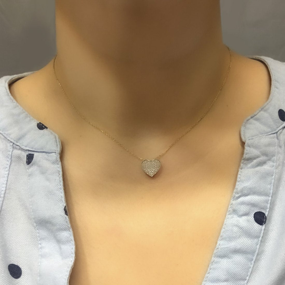 Gargantilla Oro 10k, Corazón con Zirconias, Cadena 45 cm Largo - Infiniti Joyas