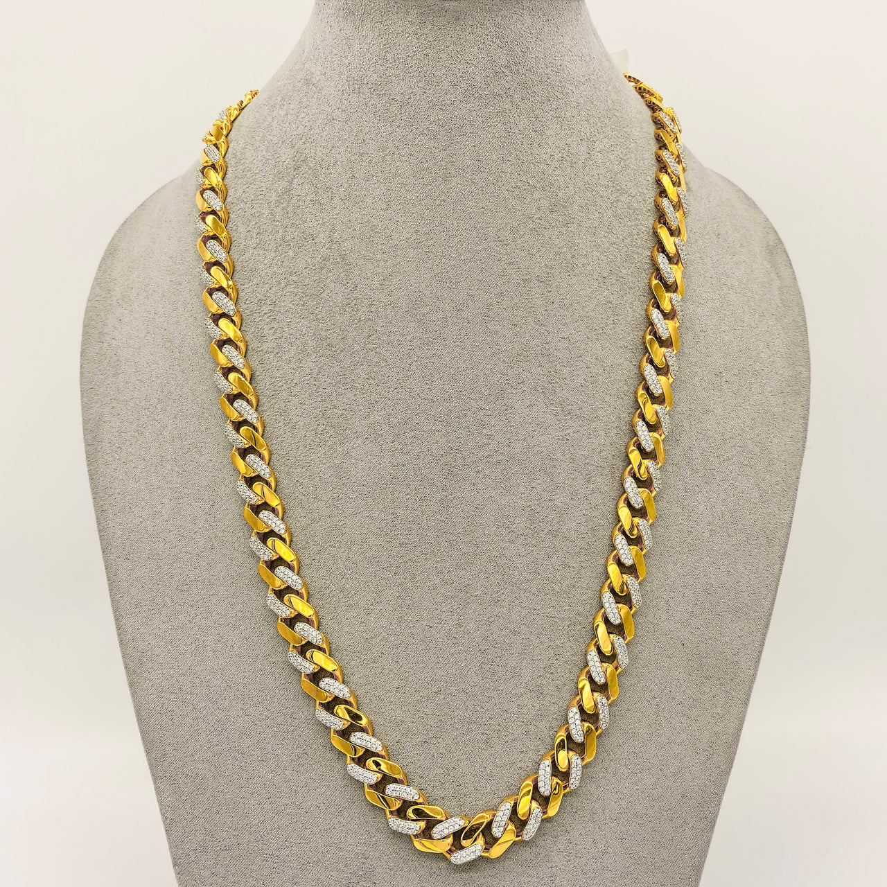 Cadena Oro 10k - Cubano de 60 cm, Ancho 11 mm