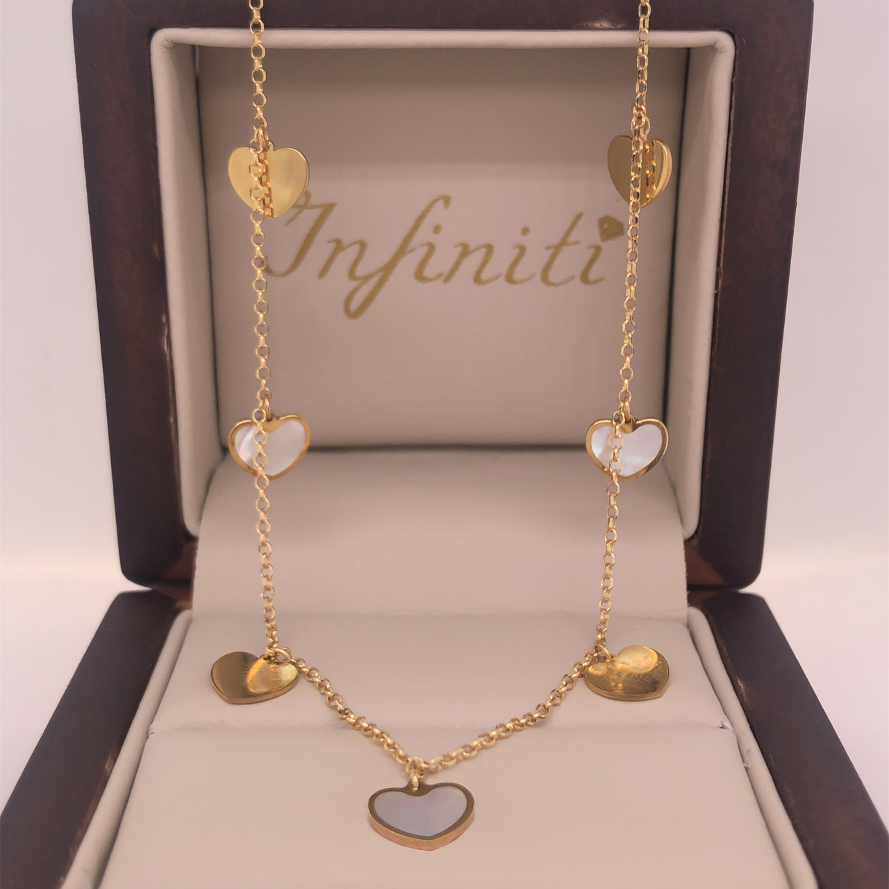 Cadena Oro 10k - Corazones con Madre Perla, Largo 45 cm