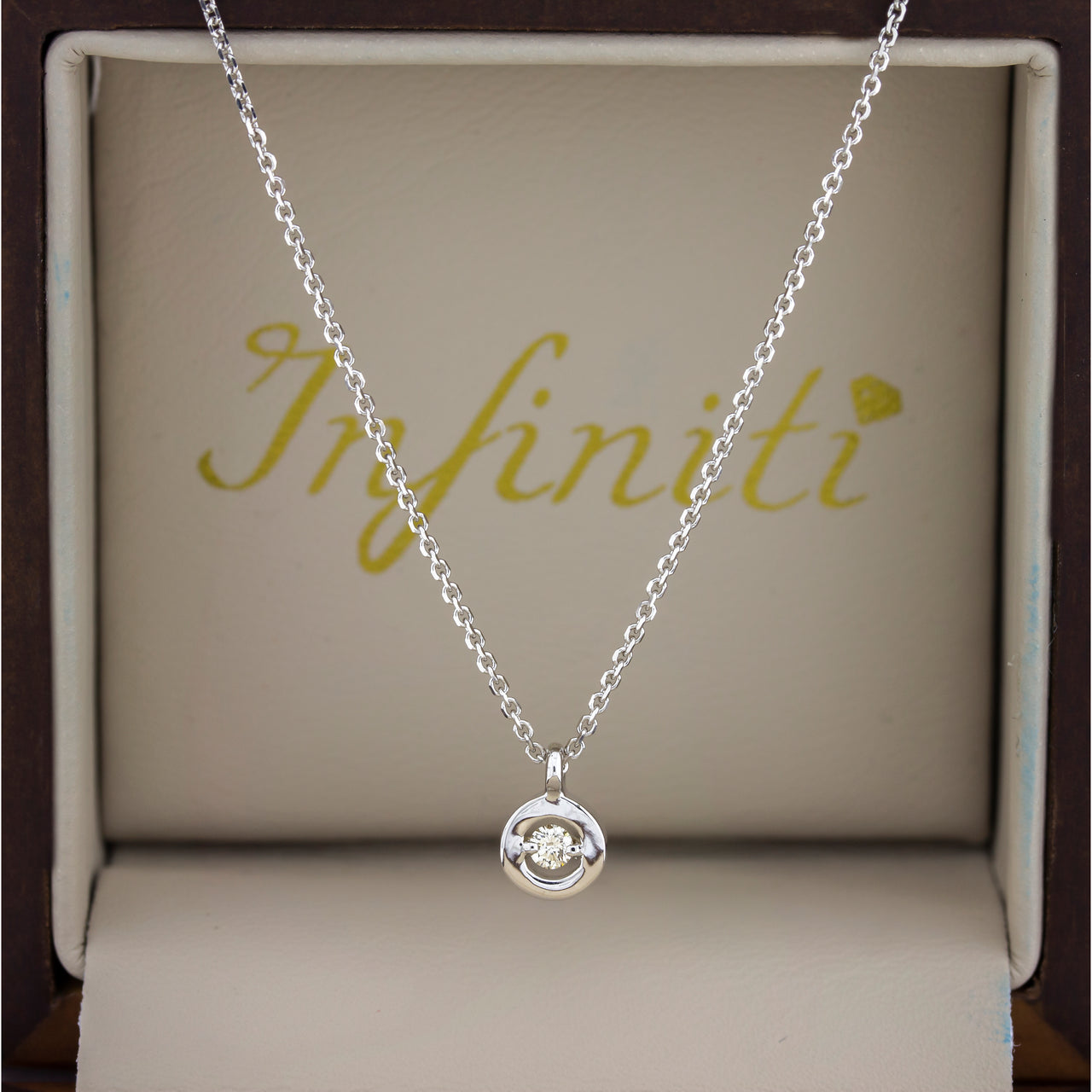 Gargantilla Oro Blanco 14k - Dije Redondo con Diamante 4 puntos