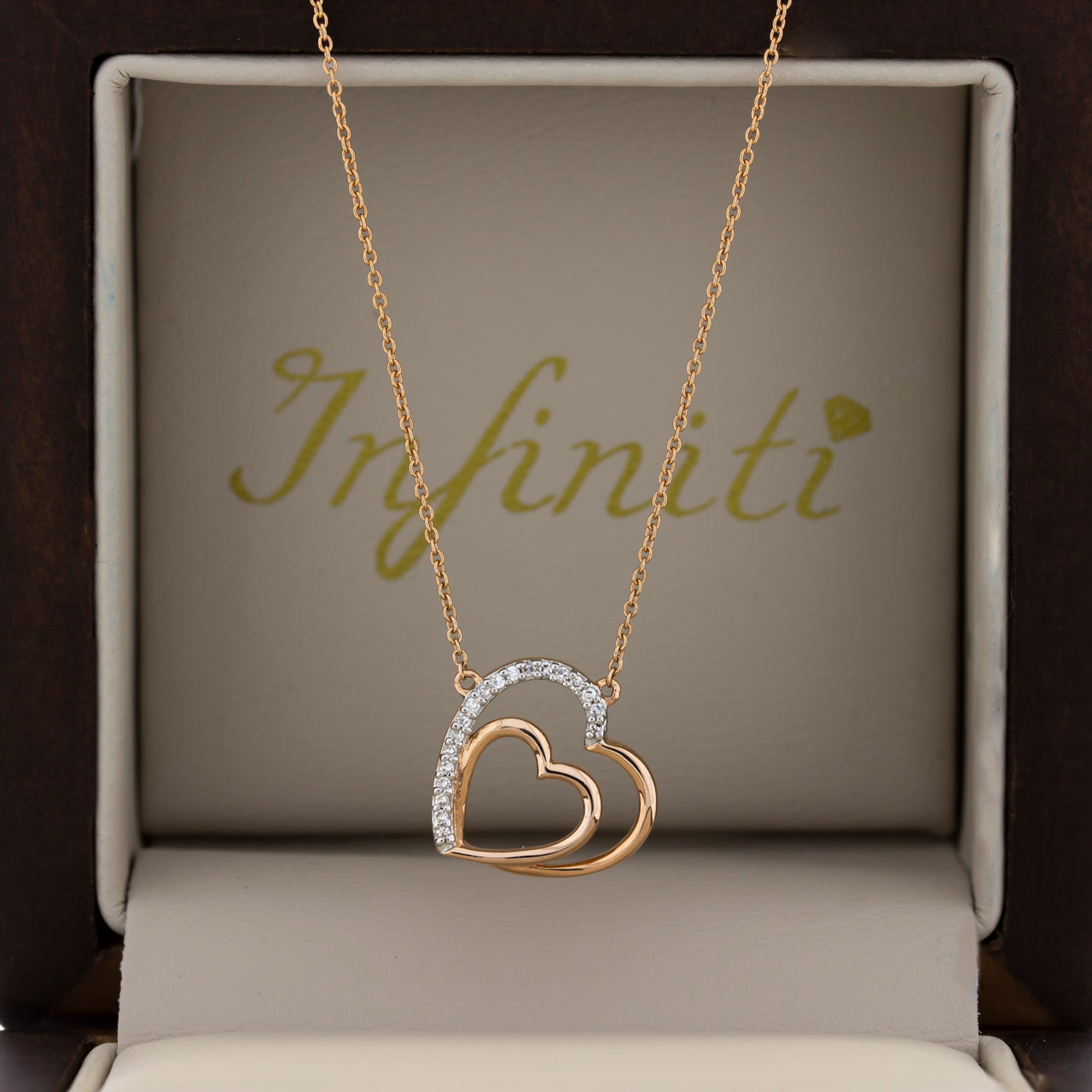 Gargantilla Oro Rosa 14k - Doble Corazón con Diamantes 4 pts Totales